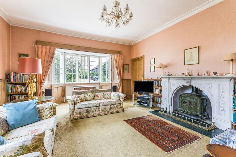 Lower Hatfield Road, Hertford, SG13
