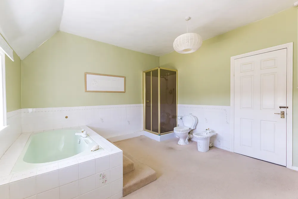 Lower Hatfield Road, Hertford, SG13