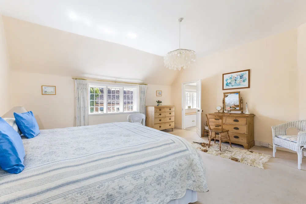 Lower Hatfield Road, Hertford, SG13