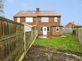 Burns Road, Dinnington, Sheffield thumb 2