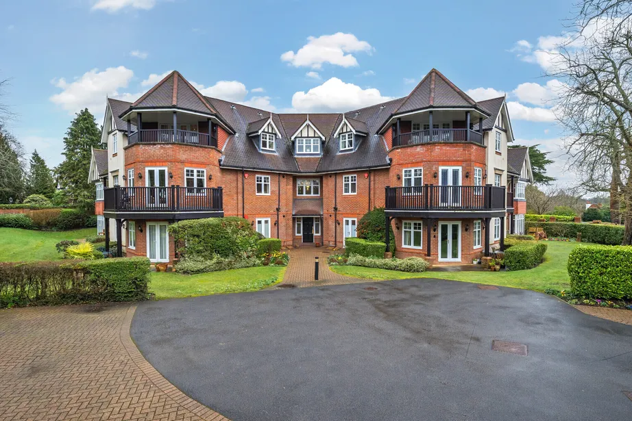 properties-for-sale-in-chalfont-st-peter