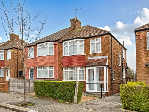 Sherrards Way, Barnetphoto
