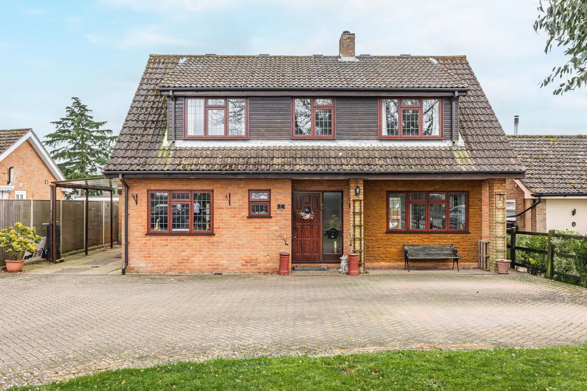 Charming Detached Home In Ashill