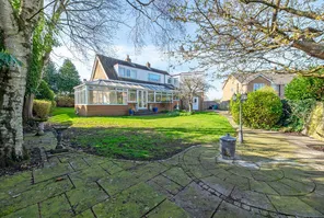 Main property image