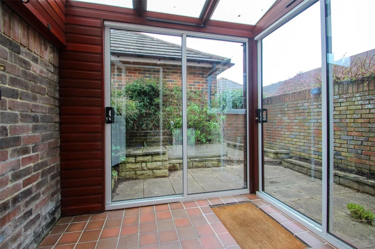 Meadow Lane, Hamble, Southampton, Hampshire, SO31