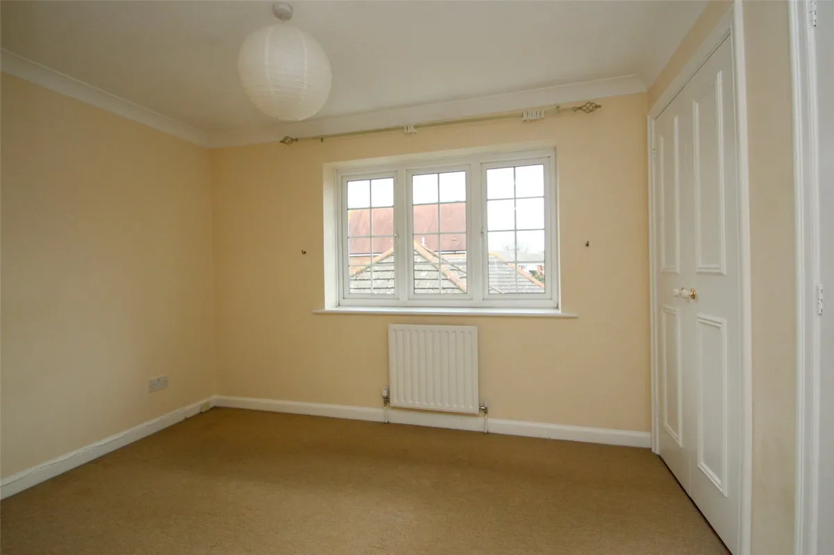 Meadow Lane, Hamble, Southampton, Hampshire, SO31