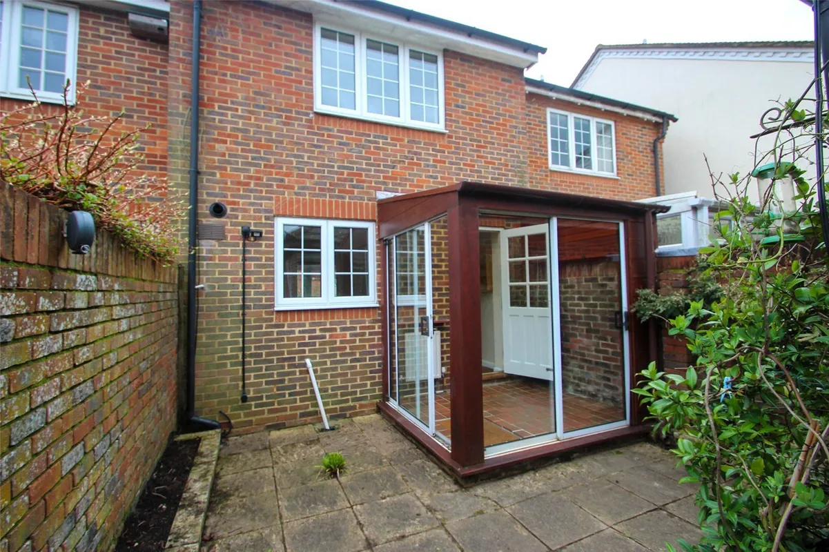 Meadow Lane, Hamble, Southampton, Hampshire, SO31