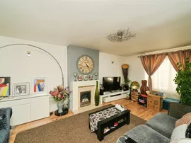 Meadow Crescent, WIRRAL thumb 3