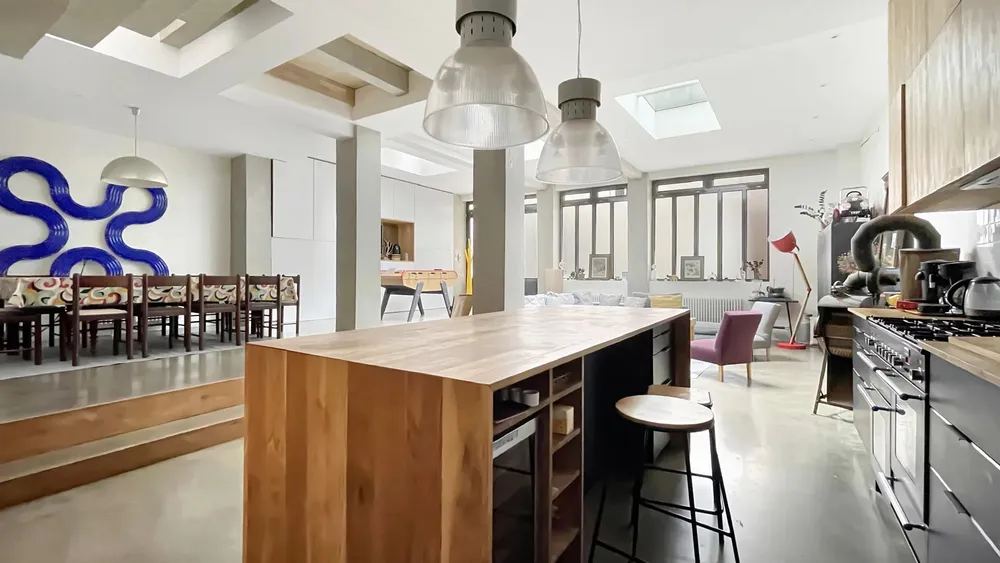 Saint-Ouen-sur-Seine, 93400, France