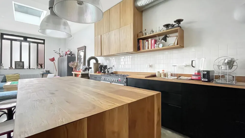 Saint-Ouen-sur-Seine, 93400, France