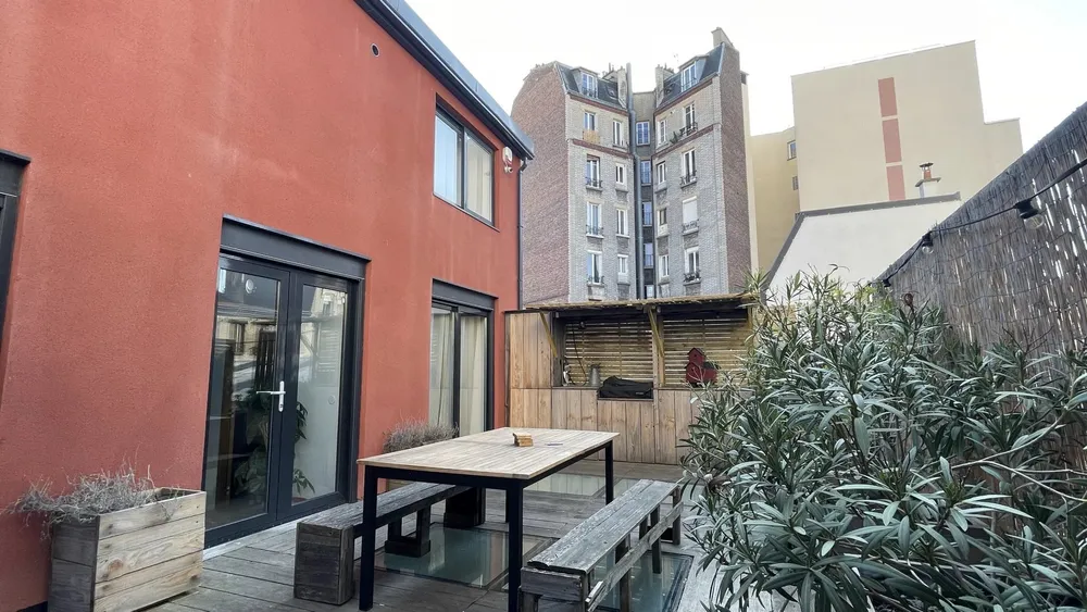 Saint-Ouen-sur-Seine, 93400, France