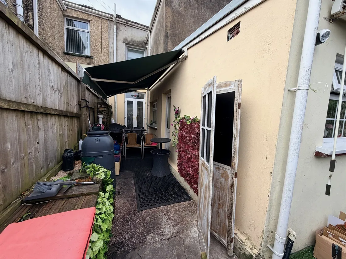 Property photo 17