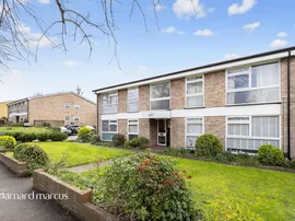 Brambledown Road, Wallington photo