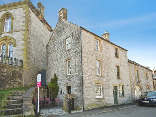 Market Square, Tideswell, Buxtonphoto