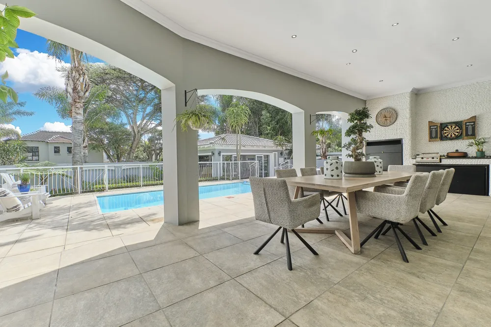 South Africa, Gauteng, Eagle Canyon Golf Estate, Sawgrass Lane, 98