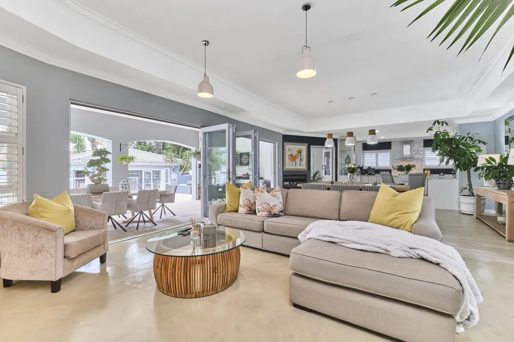 South Africa, Gauteng, Eagle Canyon Golf Estate, Sawgrass Lane, 98