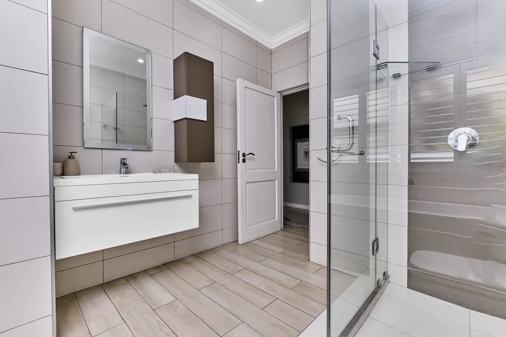 South Africa, Gauteng, Eagle Canyon Golf Estate, Sawgrass Lane, 98
