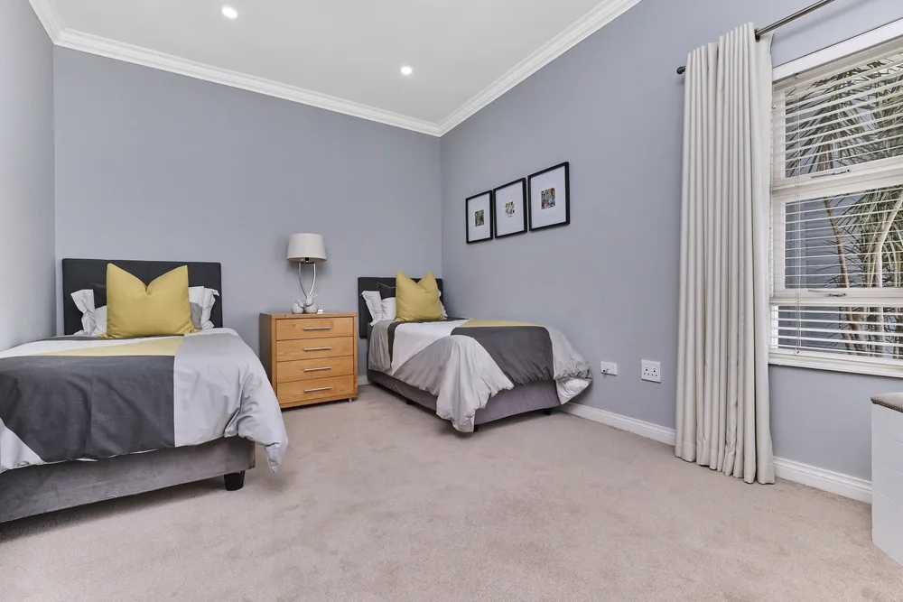 South Africa, Gauteng, Eagle Canyon Golf Estate, Sawgrass Lane, 98