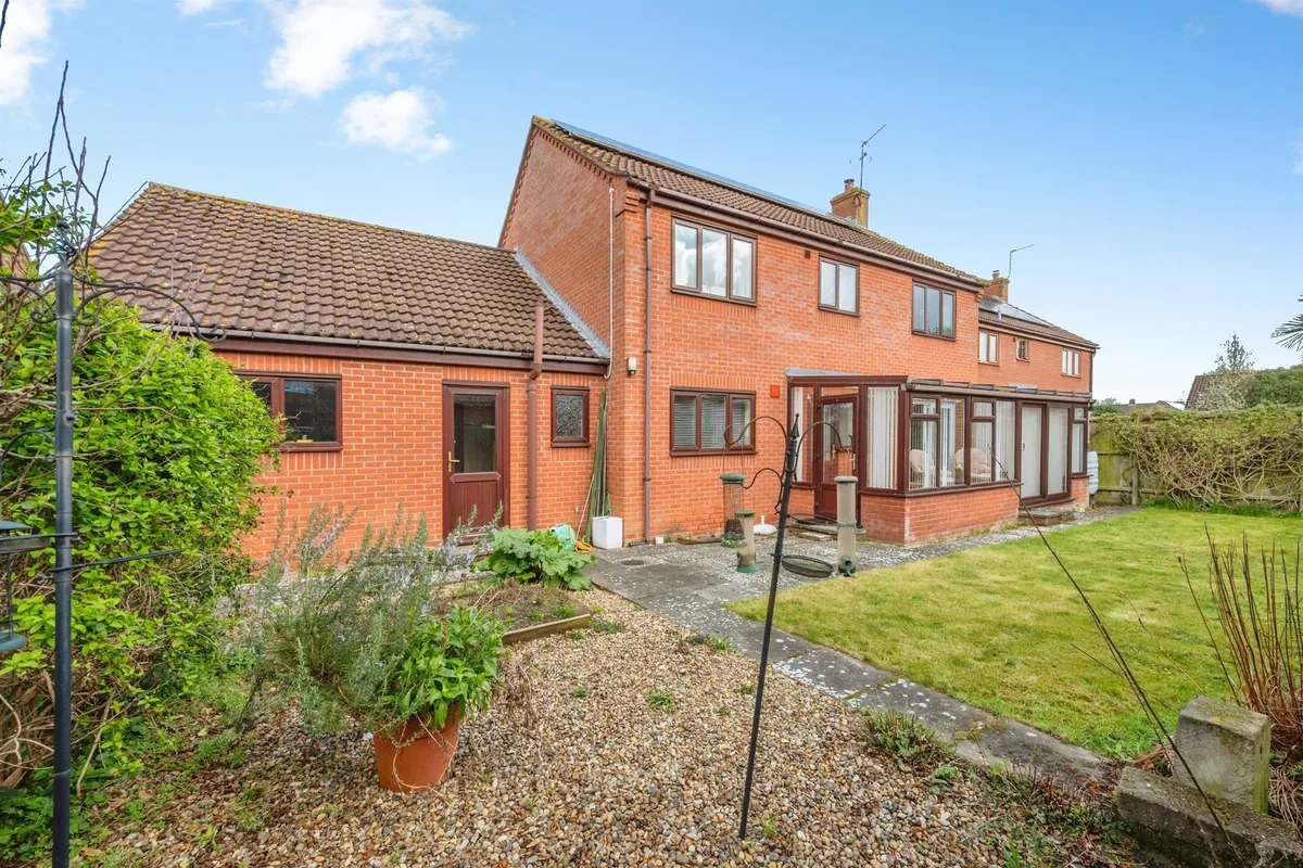 Eagle Close, Erpingham, Norwich