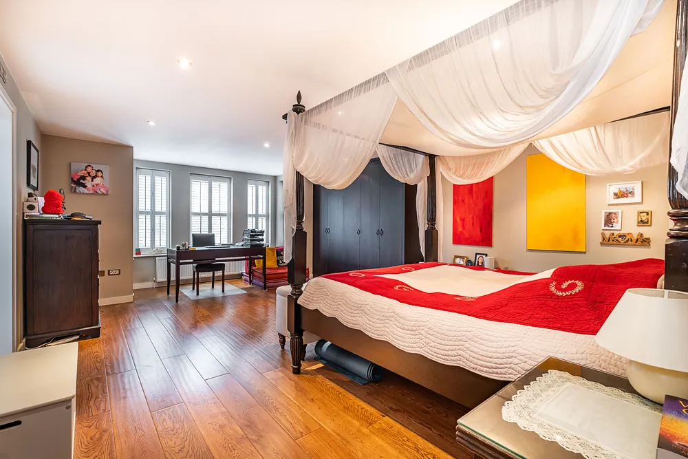Chartfield Avenue, London, SW15