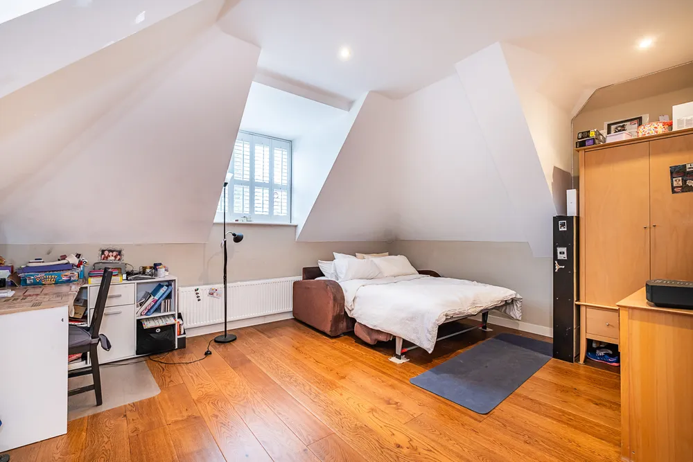 Chartfield Avenue, London, SW15