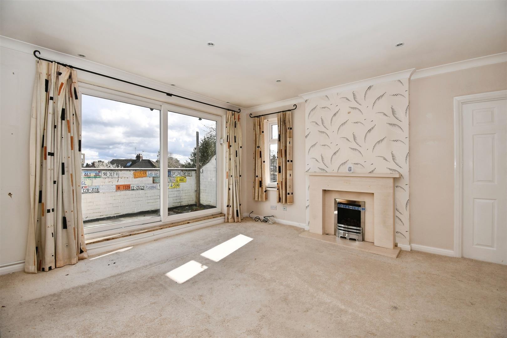 Glenfield Drive, Kirk Ella, Hull Image 2