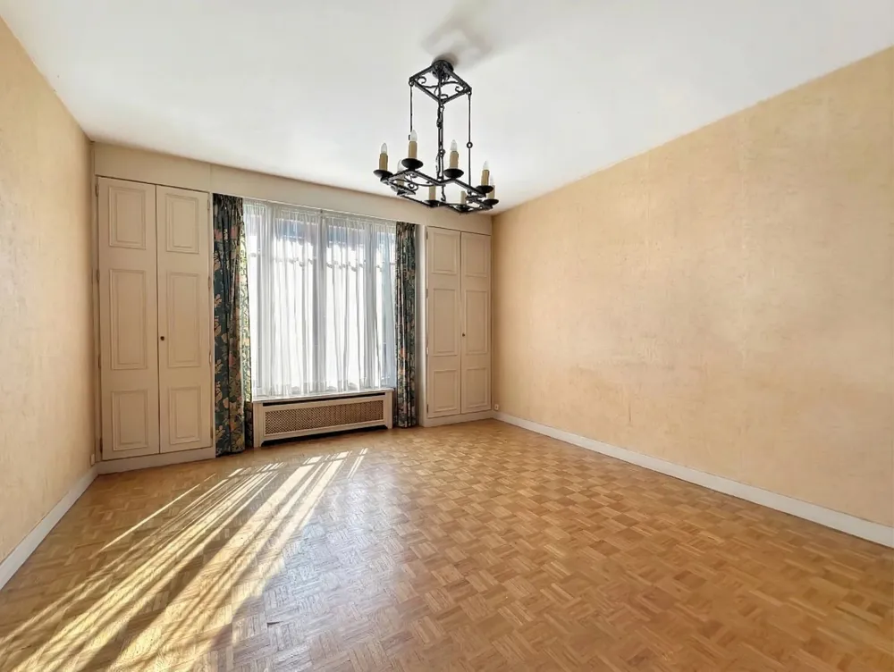 Neuilly-sur-Seine, 92200, France