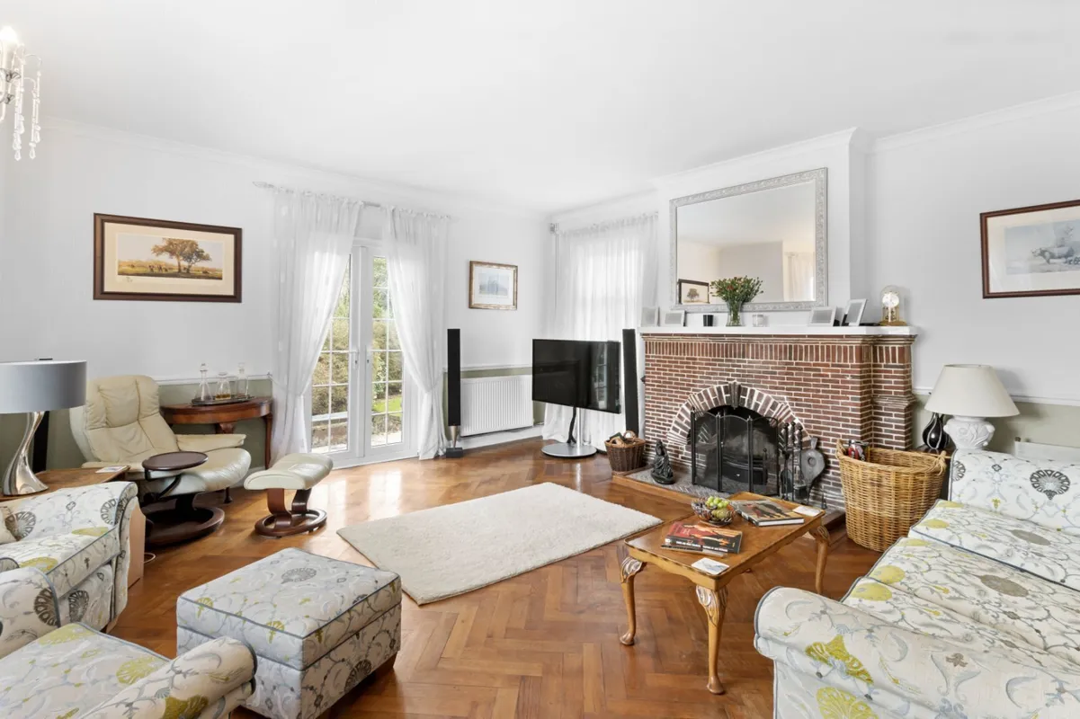 Pound Green, Buxted, Uckfield, East Sussex, TN22