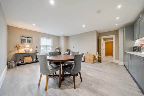 Windrush Heights, Burford, OX18