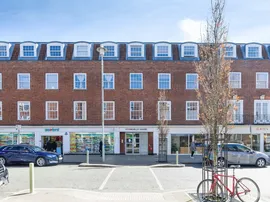 Stonehills, WELWYN GARDEN CITY thumb 2