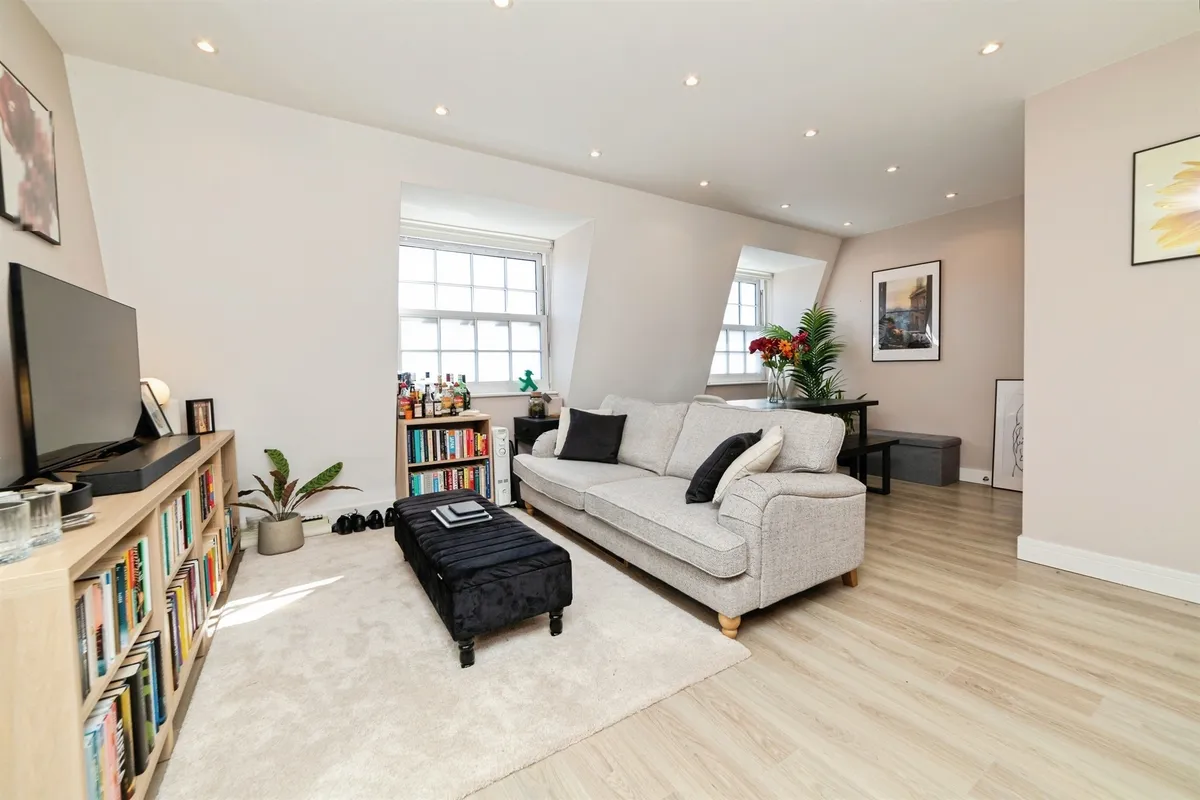 Stonehills, WELWYN GARDEN CITY