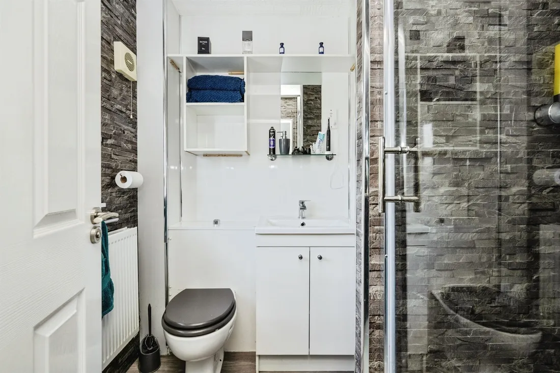 Property photo 17