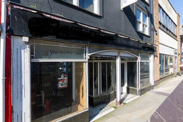 Bangor Street, Caernarfon, Gwynedd, LL55