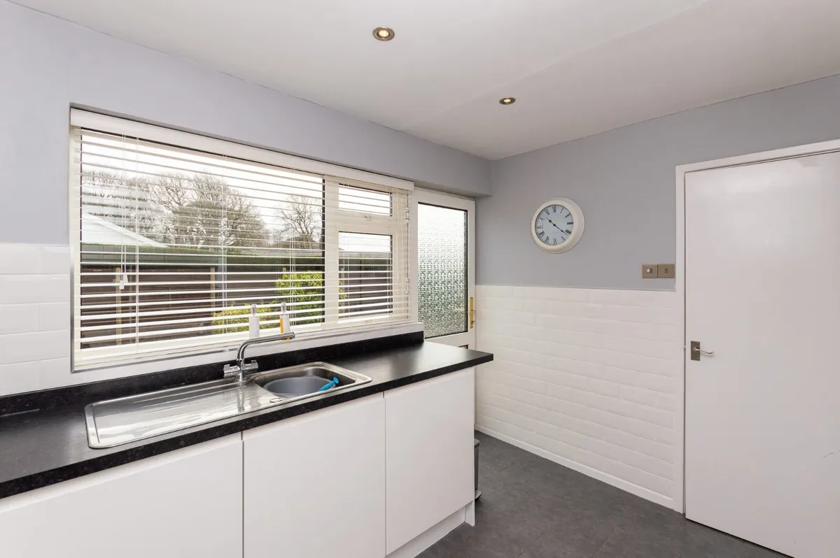 Bryn Tyddyn, Pentrefelin, Gwynedd, LL52