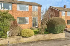 Almscliffe Avenue, Dewsbury