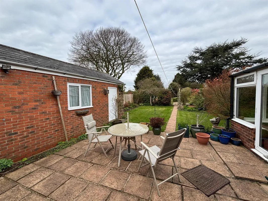 Leas Lane, Seaton, Hull