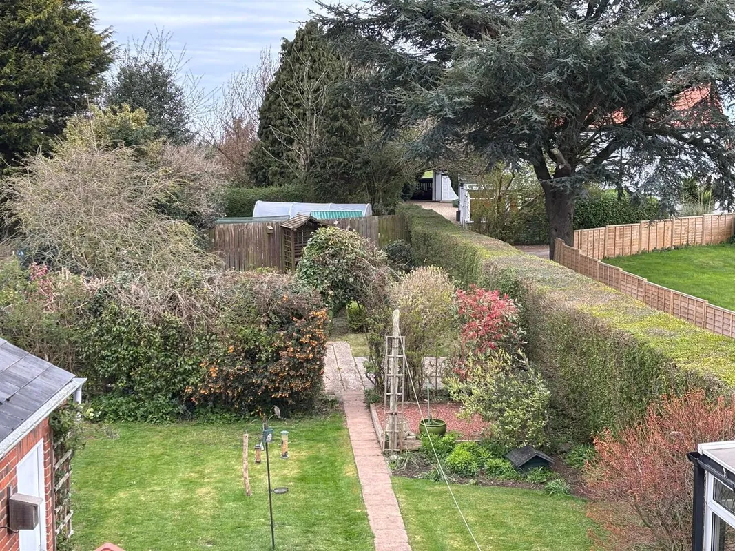 Leas Lane, Seaton, Hull