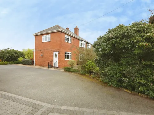 Retford Road, Blyth, Worksopphoto