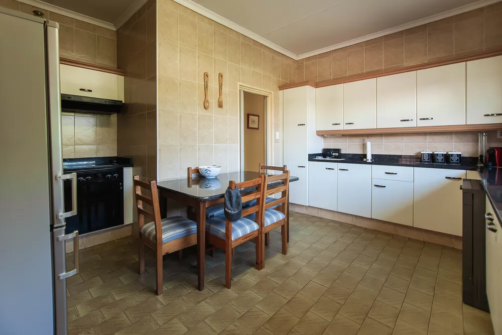 South Africa, Gauteng, Sunnyridge, Northridge Avenue, 14