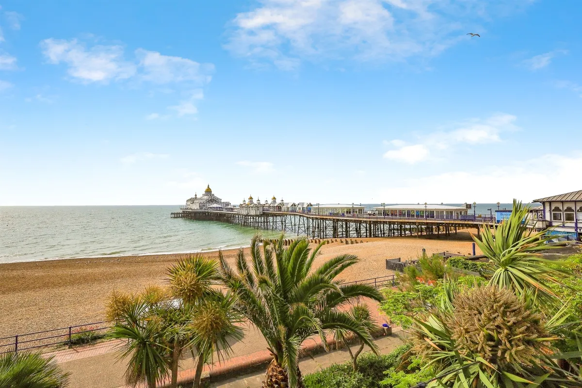 Queens Gardens, Eastbourne