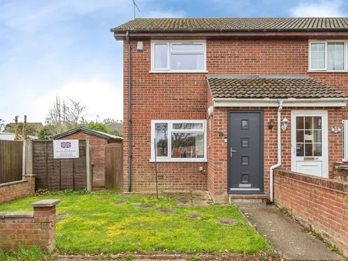 Hadfield Road, North Walshamphoto
