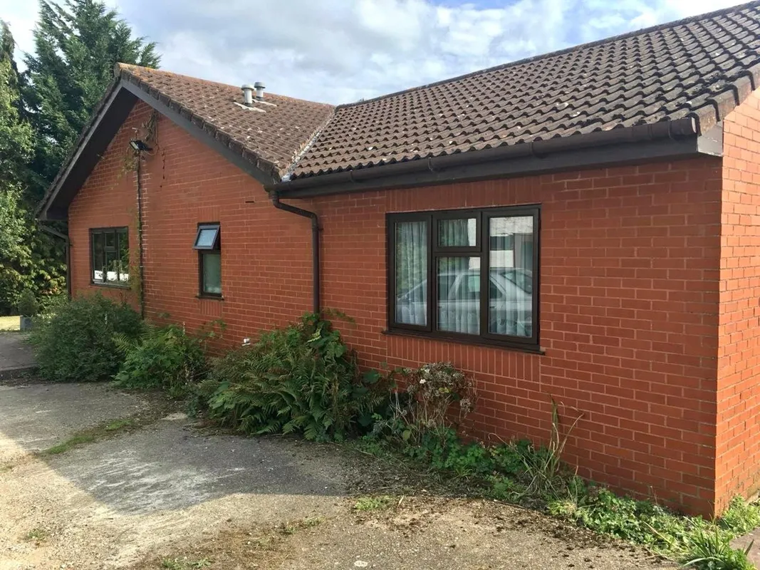 Woodfield Lane Al9 6jj