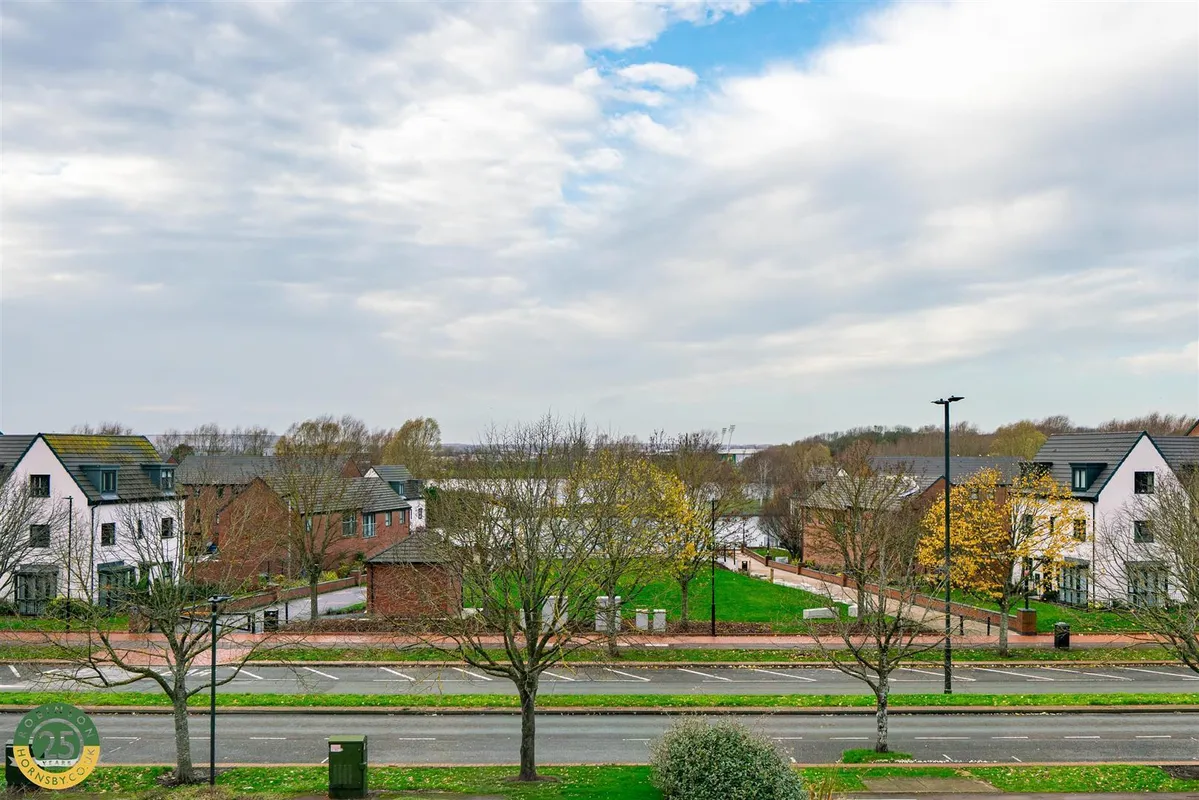 Lakeside Boulevard, Lakeside, Doncaster