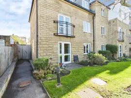 Oxford Avenue, Guiseley, Leeds photo