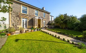 Highweek Village, Newton Abbot, Devon, TQ12 photo