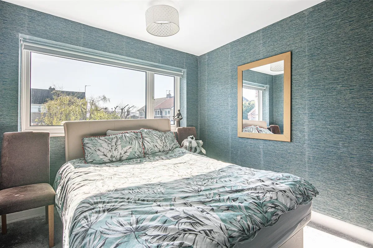 4 Everard Avenue, Bradway, S17 4LZ