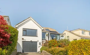 Meadway, Looe, Cornwall, PL13 photo