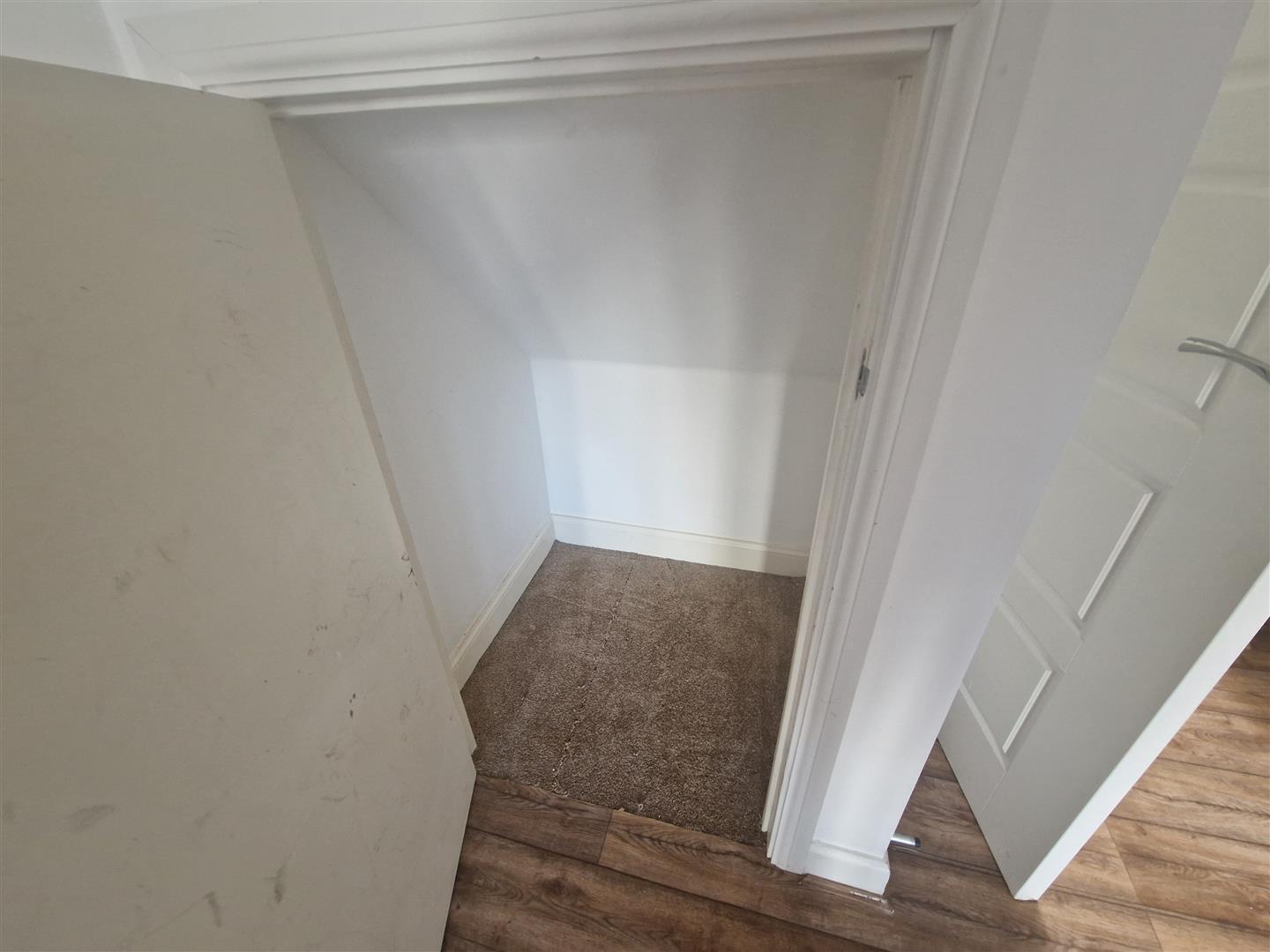 Wheeler Close, Dartford Image 18