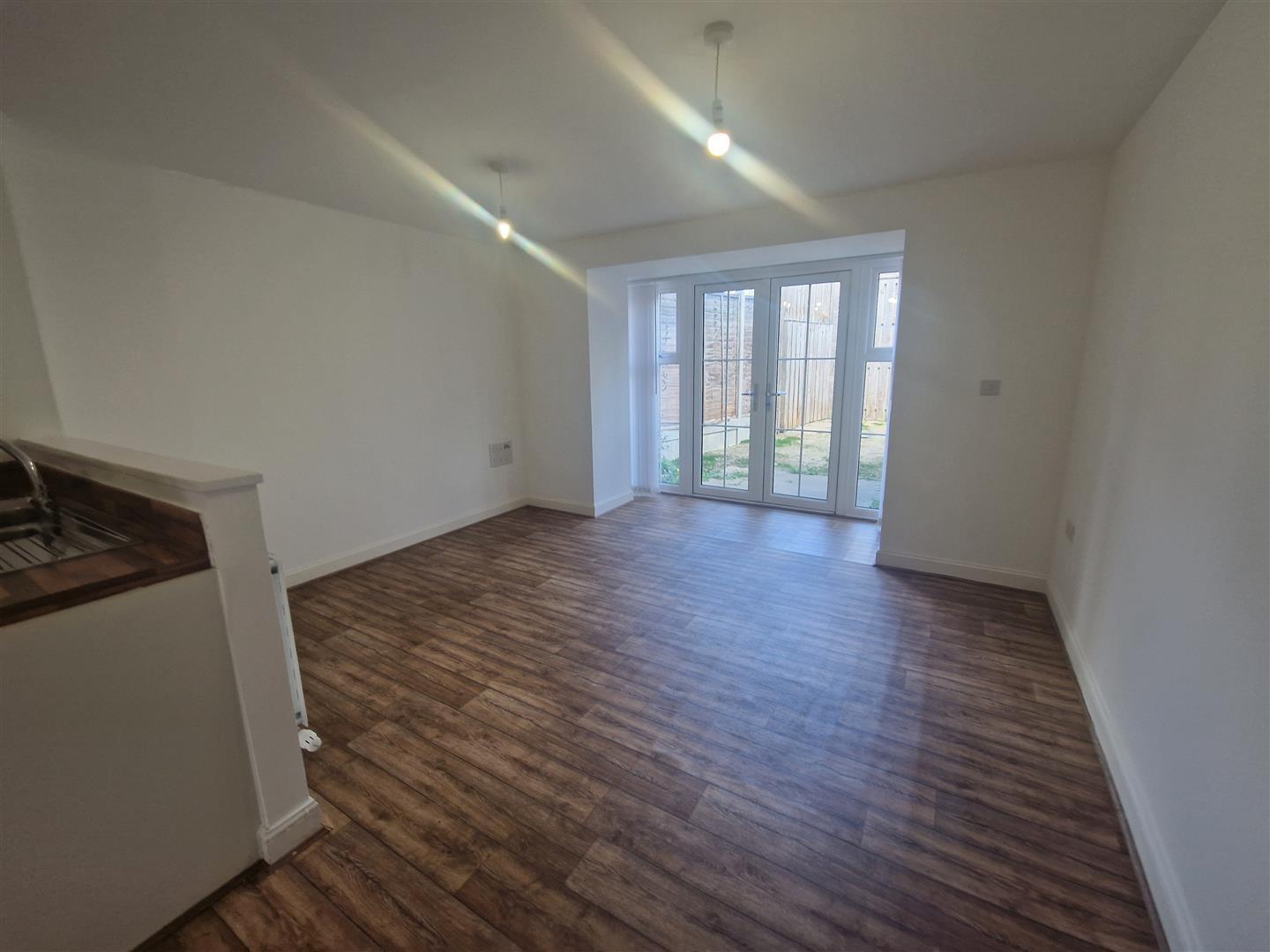 Wheeler Close, Dartford Image 24