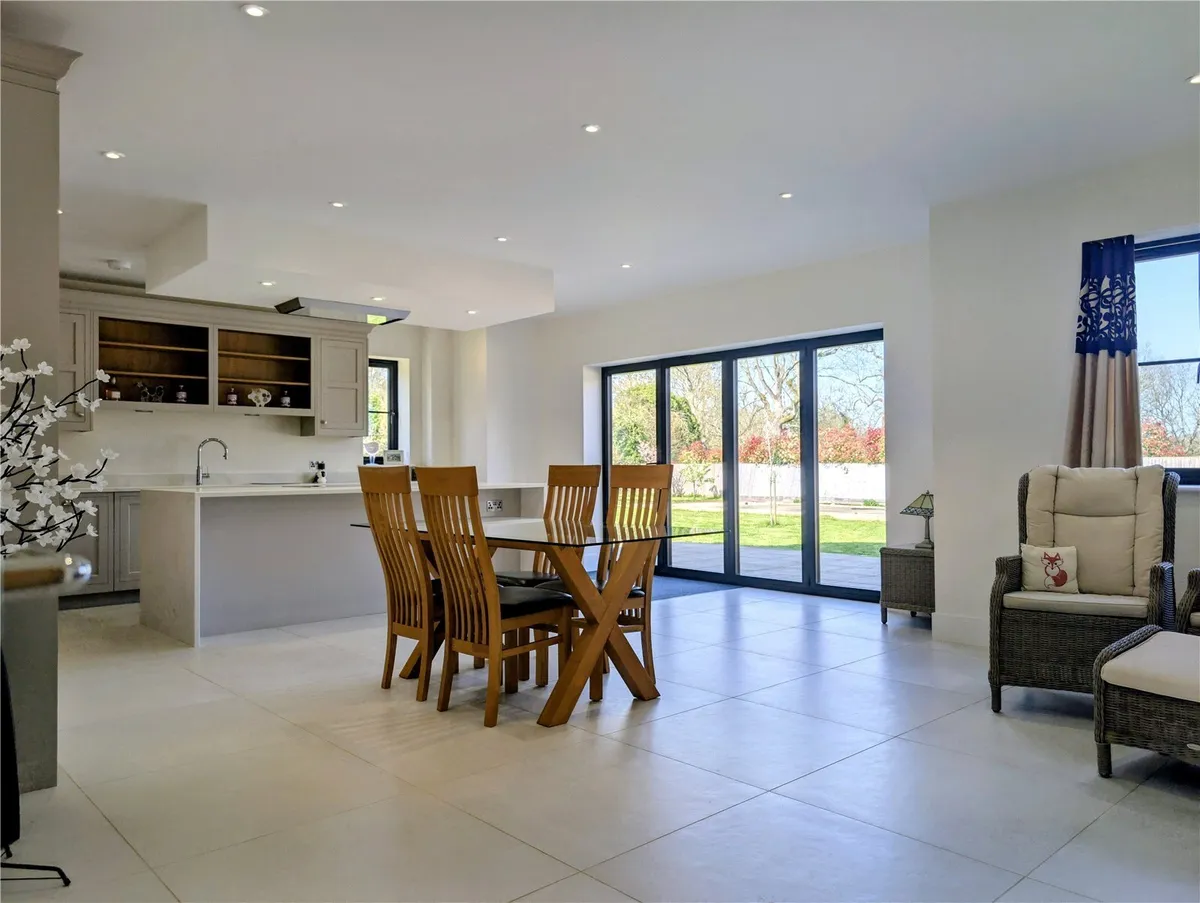 Deer Hurst House, Pamber End, RG26